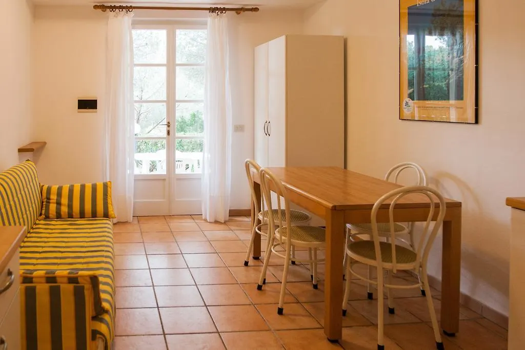 Residence Le Mimose Procchio  Aparthotel